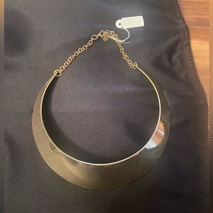 Gold choker